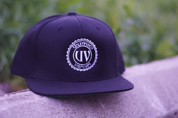 Unleashed Vapors - Snapback "Black"